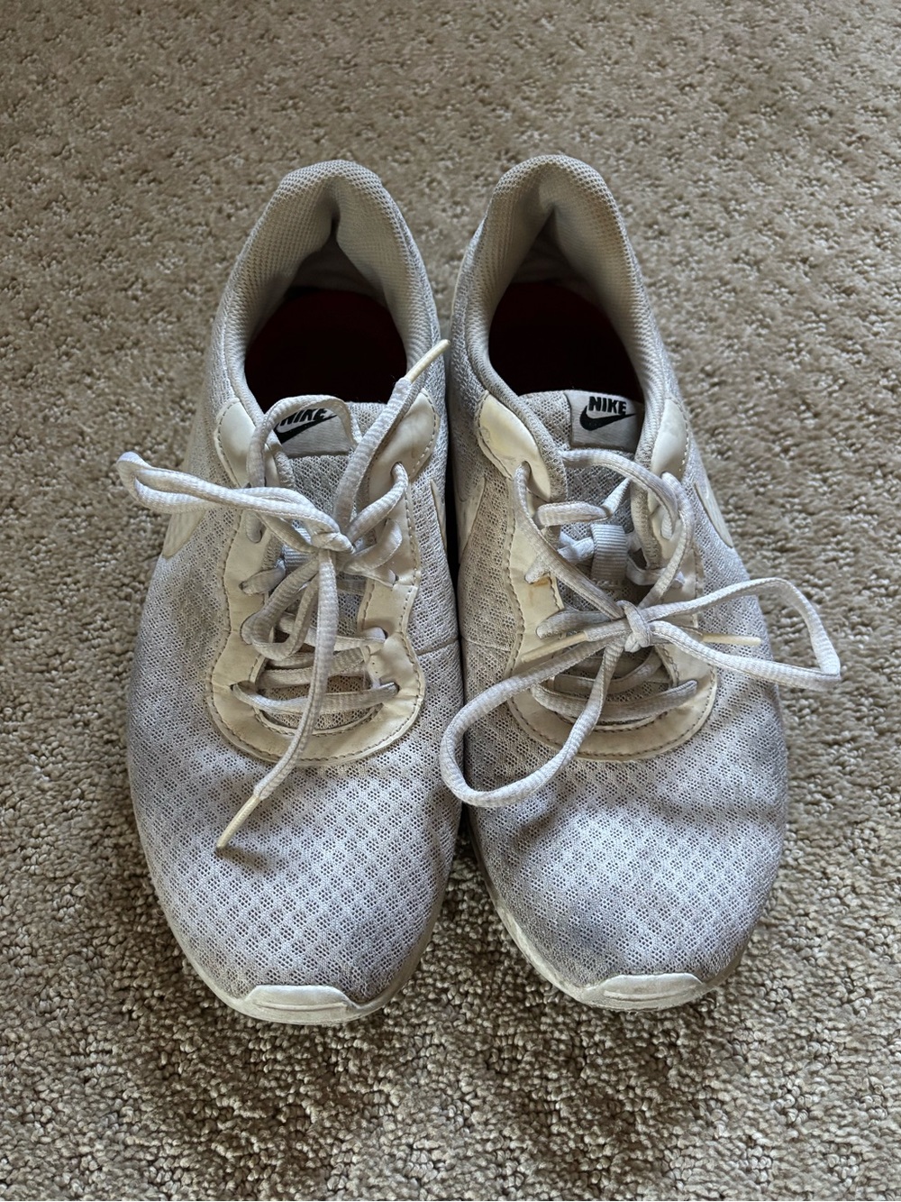 Nike Women’s Sneakers White